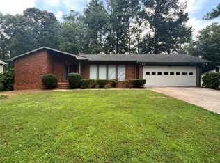 520 Shannon Green Cir SW, Mableton, GA 30126