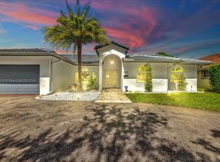 3540 N Park Rd, Hollywood, FL 33021