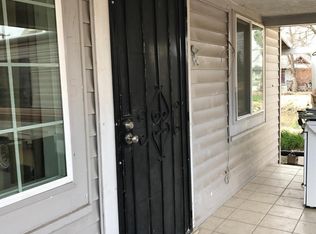 531 8th St, Bakersfield, CA 93304