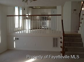 4th image of 827 Alexwood Dr