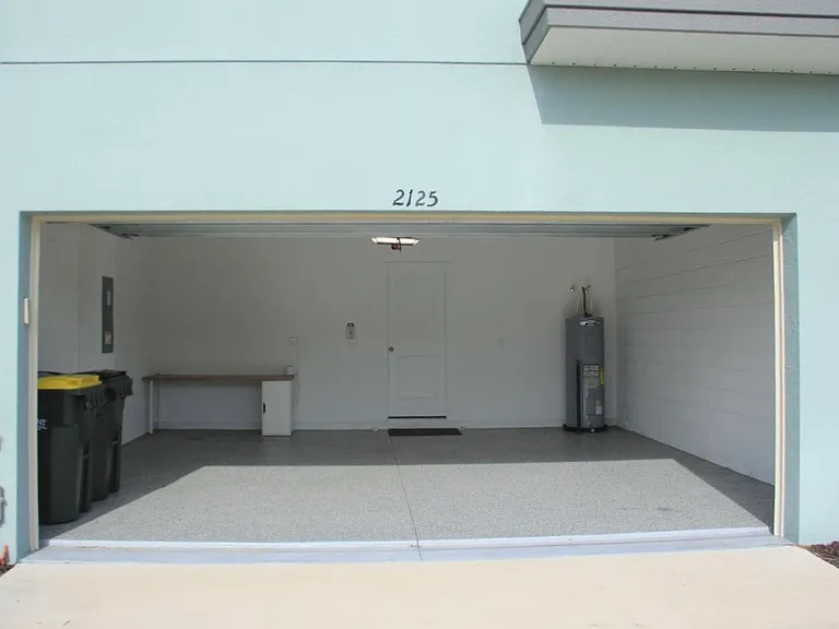 2125 Emil Jahna Rd — Photo 30
