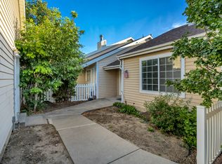 3268 Plum Tree Ln, Bountiful, UT 84010