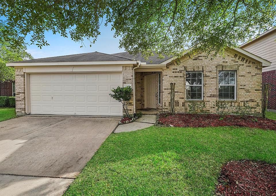 1st image of 12612 Emerald Springs Dr