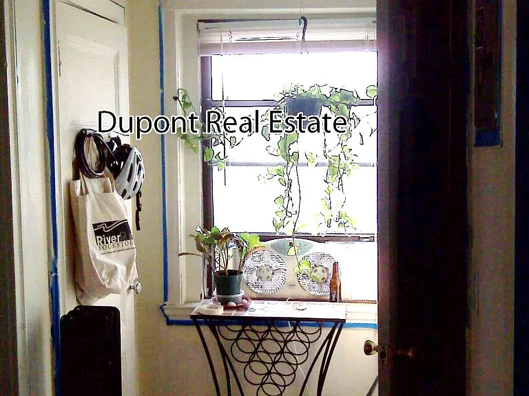 294 Hanover St #4E — Photo 2
