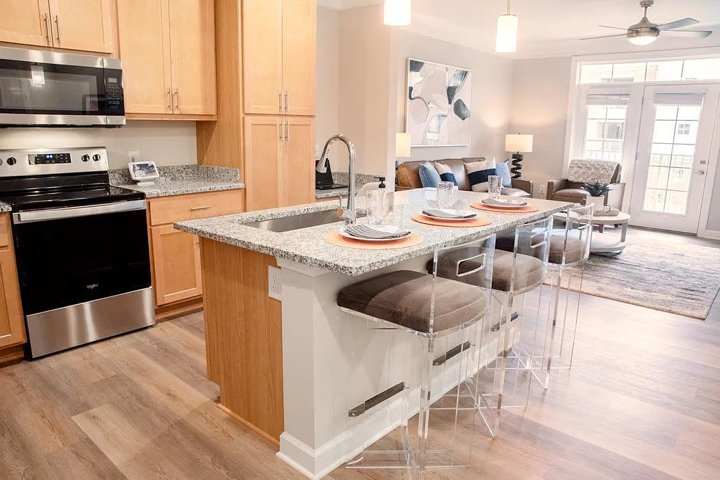 Reserve at Glen Laurel — Photo 3