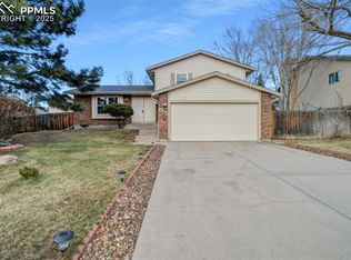 5202 Pinon Valley Rd, Colorado Springs, CO 80919