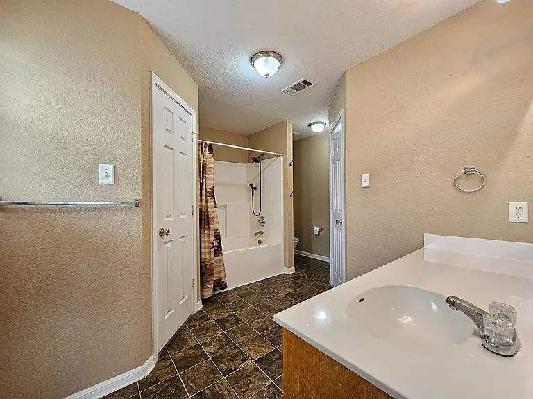 4609 Telluride Dr — Photo 11