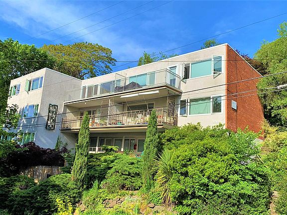 View of: Building Exterior