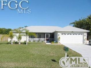 2207 SE 10th St, Cape Coral, FL 33990