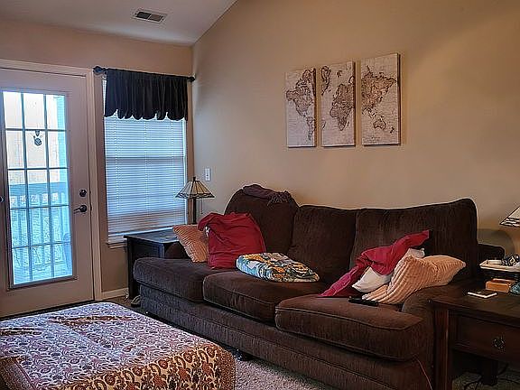 5th image of 14729 Lenox Dr #129