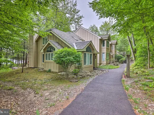 238 Crescent Ln, Crescent Ln, PA 18350