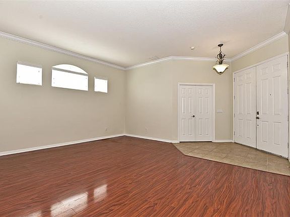 3rd image of 7257 Winding Lake Cir