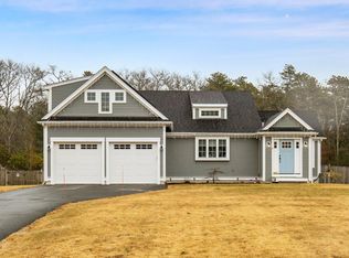 7 Maxwell Lane, Sandwich, MA 02563