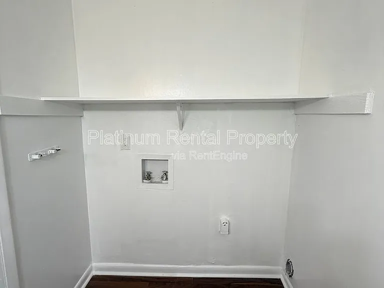 3282 Highpoint Ct — Photo 16