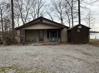 8277 Clark Trl, Du Quoin, IL 62832