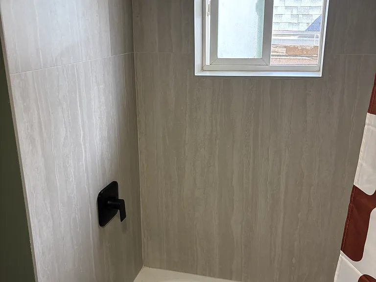 850 S Lake St #3 — Photo 15