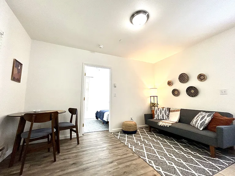 313 Kentucky St #3 — Photo 1