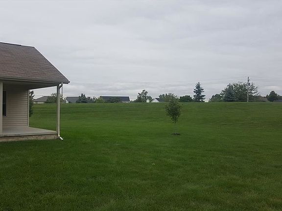3rd image of 10750 Waterview Dr