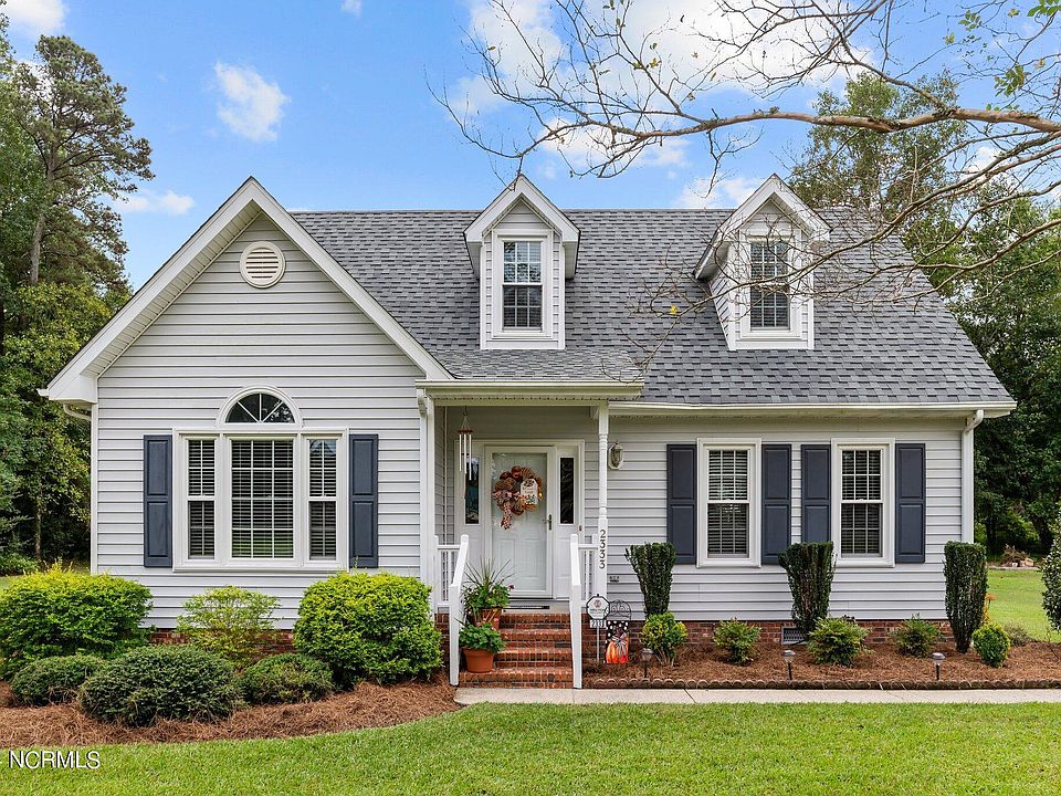 1st image of 2333 Woodridge Drive