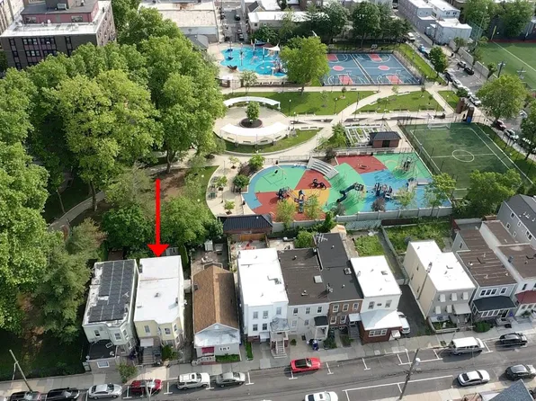 608 57th Street image 21 of 33