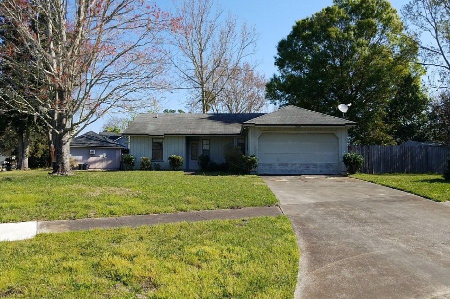 1st image of 10088 Delano Dr S