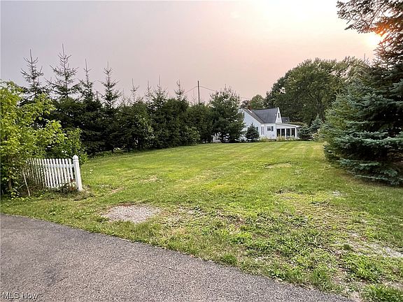 2nd image of 319 Old North St