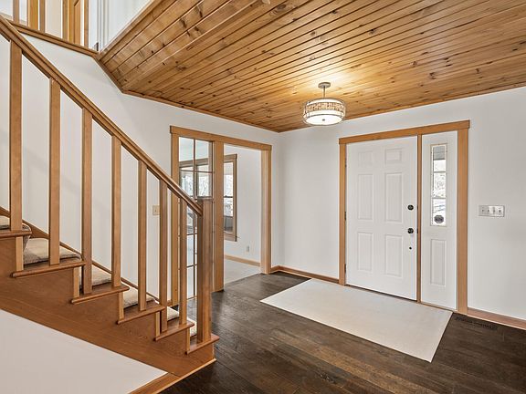 5th image of 1385 Quant Ave S