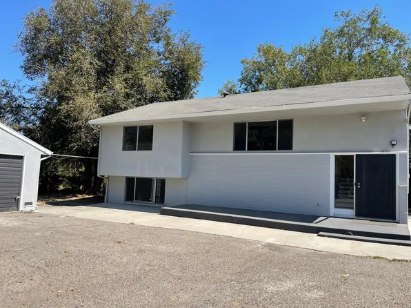 1654 Wall St, Tracy, CA 95376