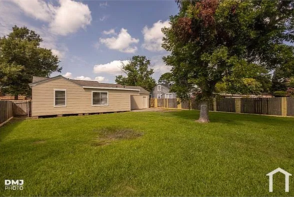 3 bed, 1307 sqft, $1,397 — Photo 4