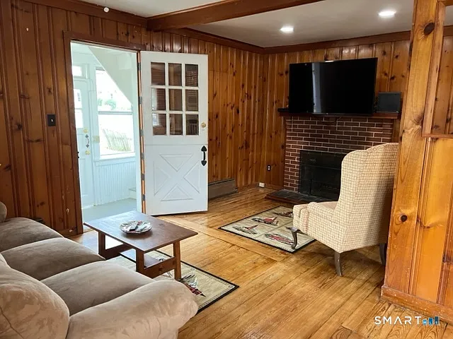 243 Harbor St — Photo 8