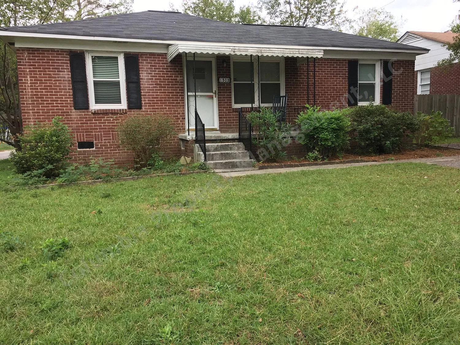 3 bed, 1000 sqft, $1,475 — Photo 1