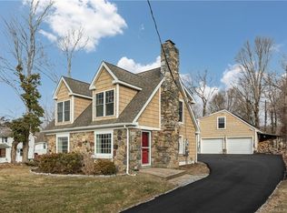 1462 Boston Post Rd #B, Westbrook, CT 06498