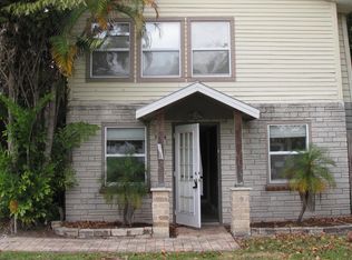 1576 Palm Ave, Fort Myers, FL 33916