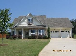 1018 Clover Leaf Dr, McDonough, GA 30252