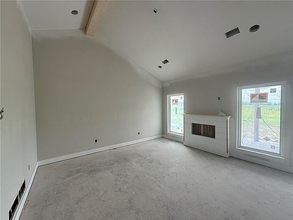 5th image of 8915 Varner Rd