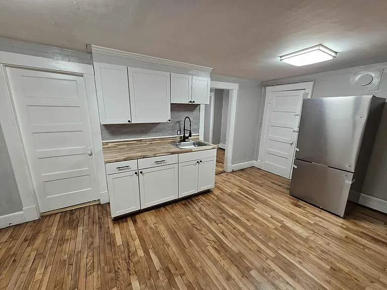 38 Water St — Photo 1