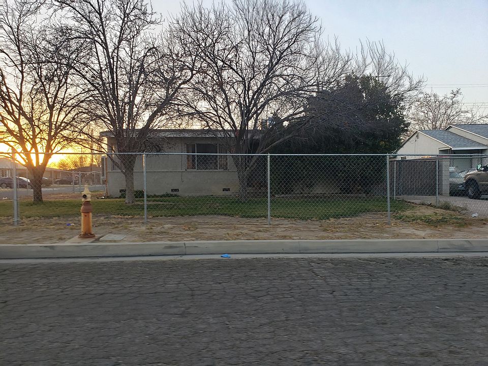 1st image of 1203 W Avenue H11
