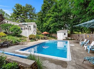 119 Russell St, Peabody, MA 01960