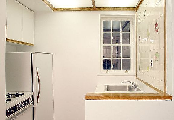 4th image of 308 E 92nd St APT 3e