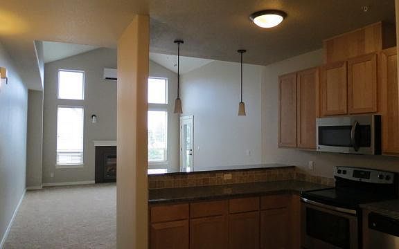 2nd image of 602 NE 86th St #P102