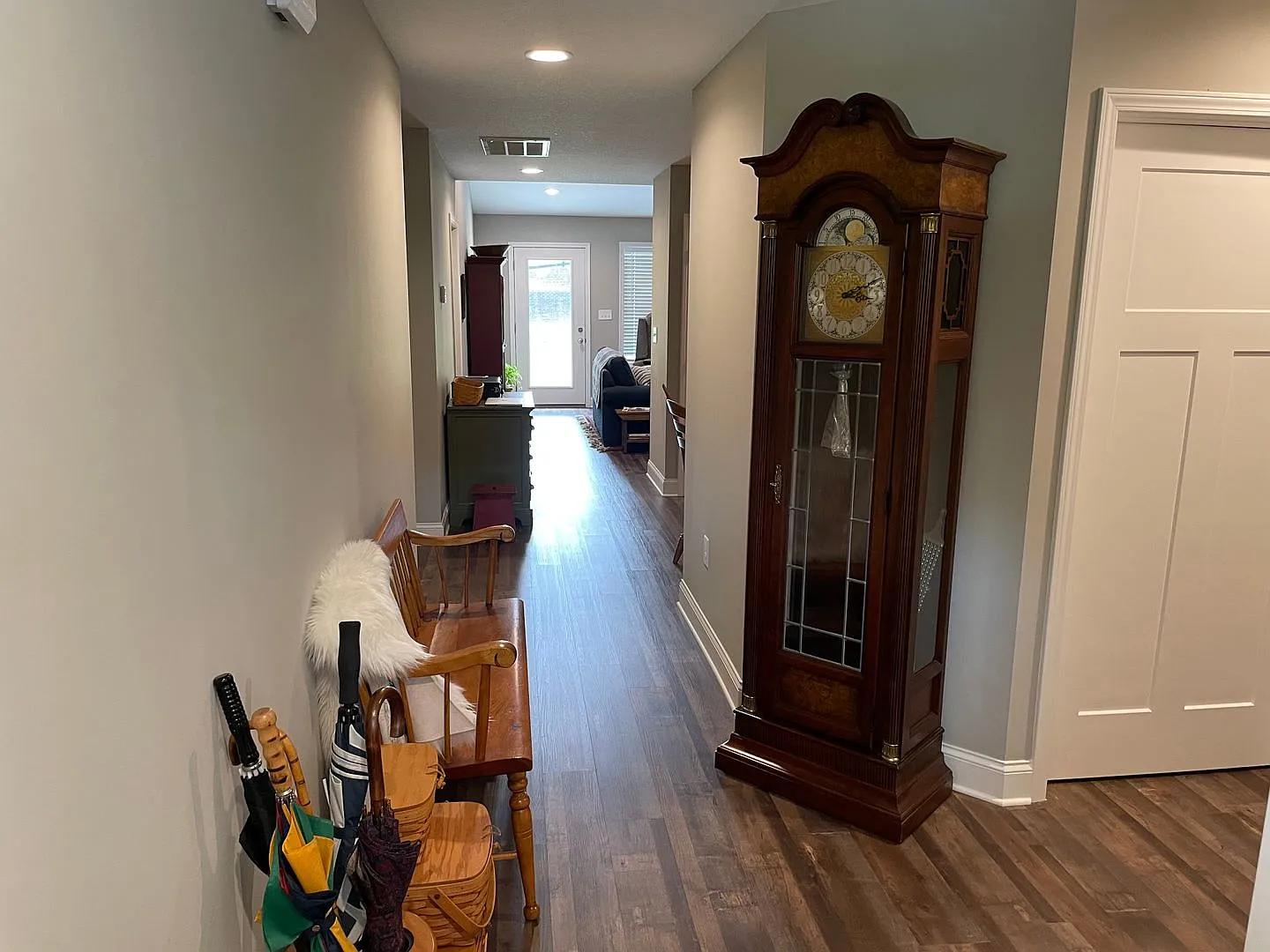 New Construction Condo In Lc 2br/ 2ba One Level Condo + 2 Car Garage — Photo 4