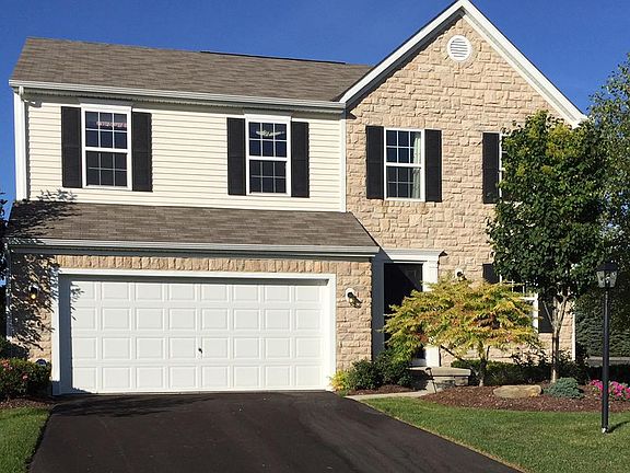 2nd image of 104 Glen Crossing Dr #1