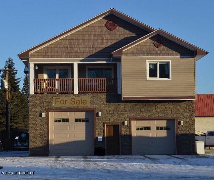 1st image of 2611 Lathrop St