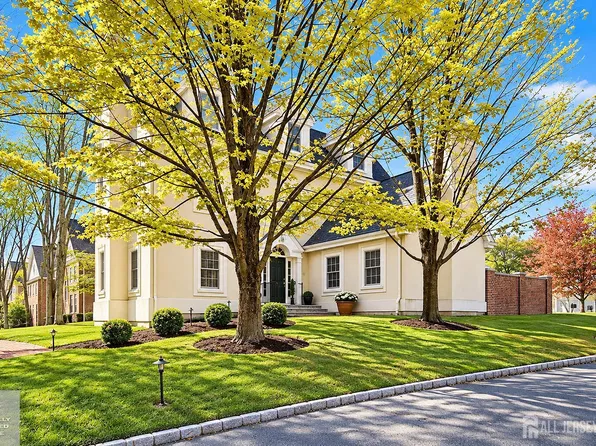 20 Governors Ln, Princeton, NJ 08540