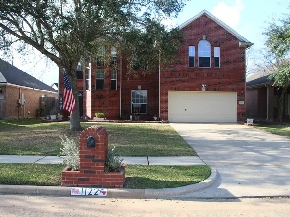 1122 Chase Park Dr, Bacliff, TX 77518