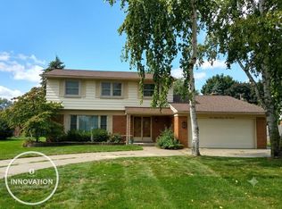 18768 Millar Rd, Clinton Township, MI 48036