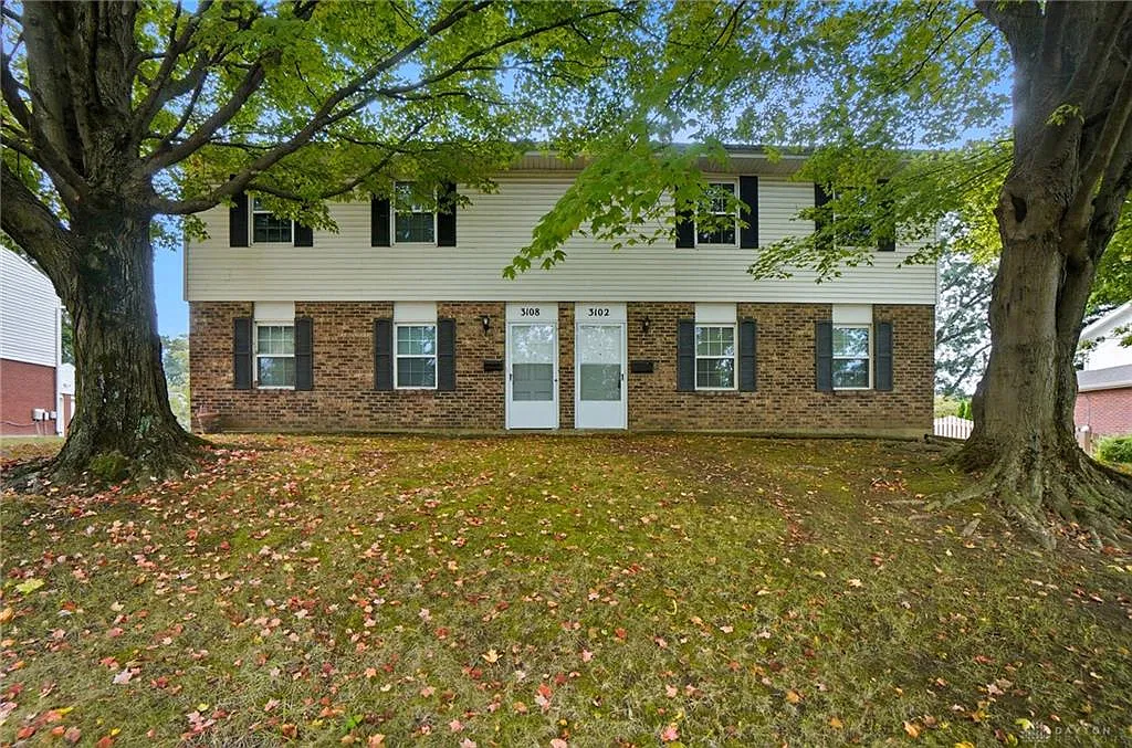 3 bed, 2.5 bath, 1440 sqft, $1,650 — Photo 1