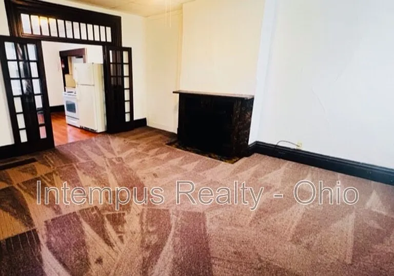 244 N Washington St #2 — Photo 5