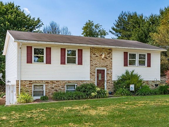 3rd image of 61177 Kadon Dr