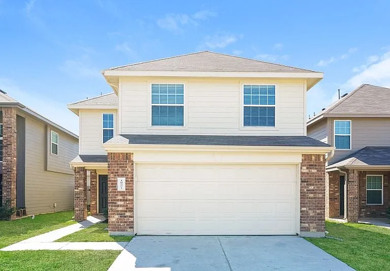 18551 Rock Flats Ravine Dr — Photo 1